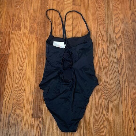 Andie Swim The Fiji One Piece Swimsuit Black size Medium NWOT - Picture 4 of 6